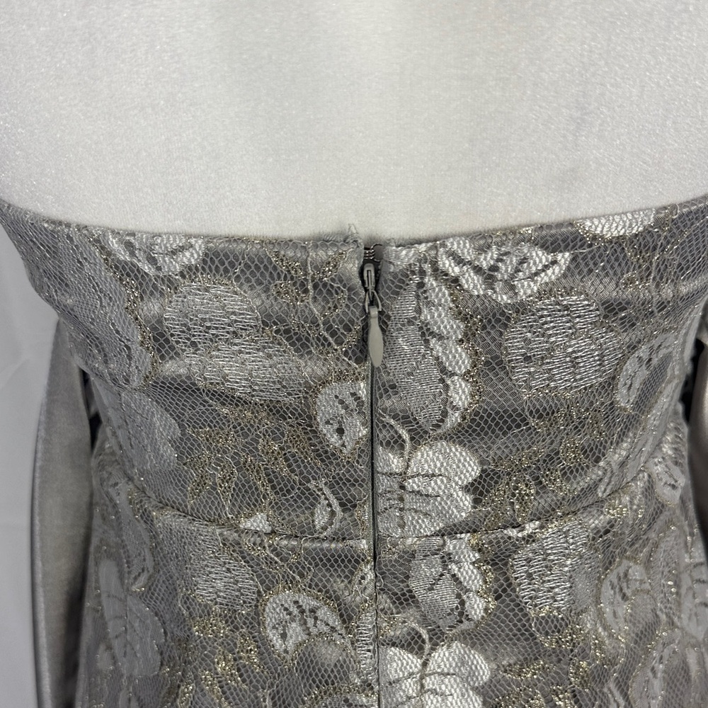 BARI JAY PETITE SILVER FLORAL LACE HALTER DRESS SZ 4 - Picture 10 of 11